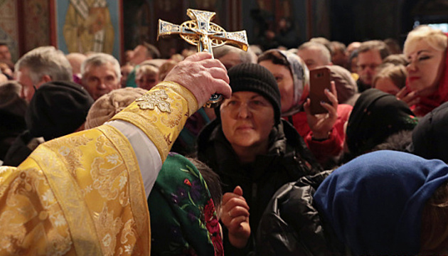 Parliament bans activity of Russian church in Ukraine