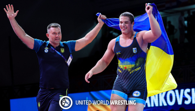 Українці виграли три медалі на старті чемпіонаті світу U17 з  боротьби