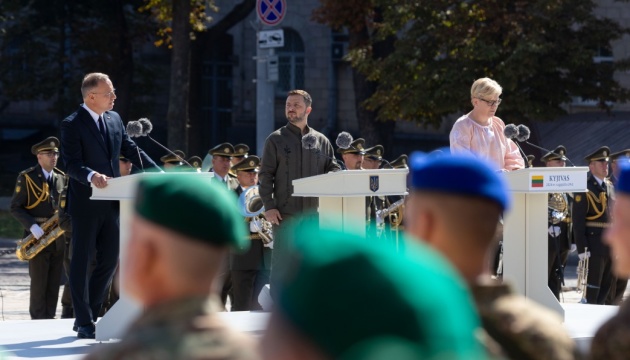 Zelensky, Duda y Šimonytė participan en las celebraciones del Día de la Independencia 