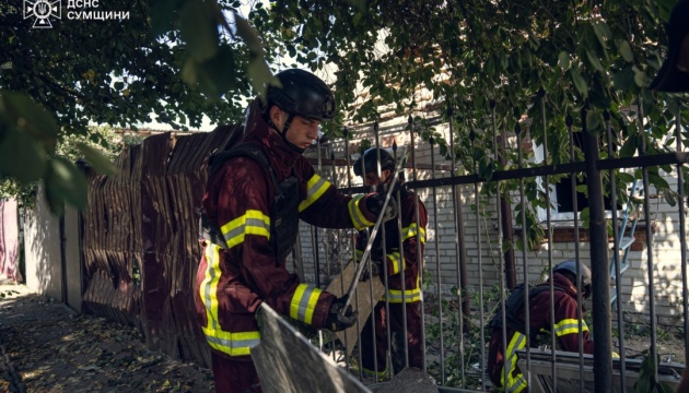 Rescuers show consequences of missile attack on Sumy