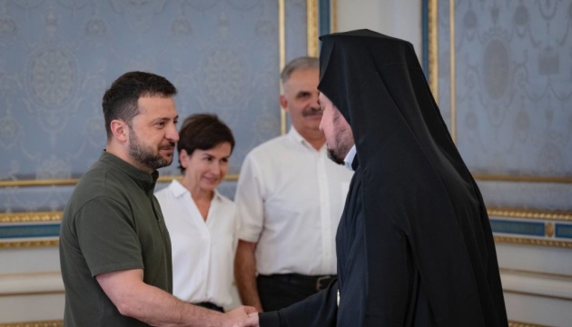 Zelensky meets with representatives of Ecumenical Patriarchate