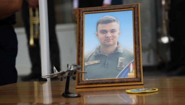 Ukrainian pilot Oleksii Mes killed during Russia’s massive air strike