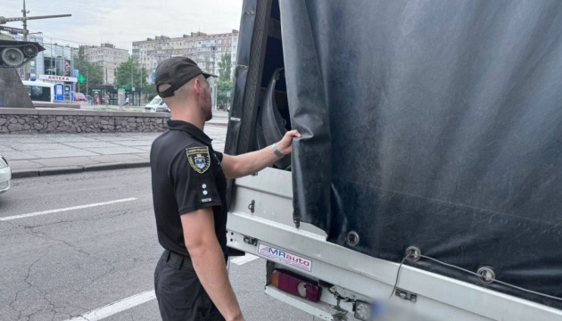 ДТП у Миколаєві: поліція перевіряє вантажівку, що перевозила біологічні рештки тварин