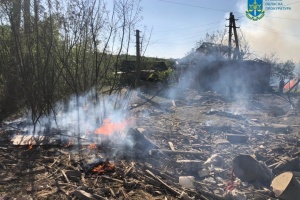 Авіаудар по Сумщині: кількість поранених зросла до шести, тіло загиблої деблокували