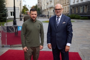 Zelensky discusses defense support, reconstruction of Ukraine with Estonian President