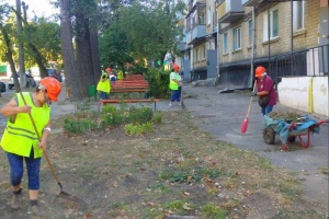 У Харкові після нічної атаки у будинках вибиті 168 вікон