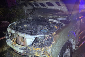 У Києві 16-річний хлопець спалив авто, яке журналісти купили для військових