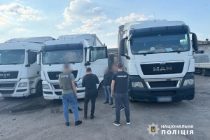 На Одещині поліція перекрила канал виїзду ухилянтів під виглядом водіїв за кордон 