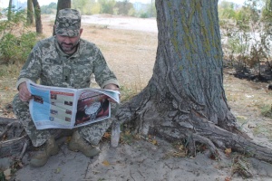 Цивільні журналісти спільно із Сухопутними військами підготували спецвипуск газети «Козацький край»