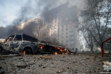 Zelensky: Rusia lanza más de 160 misiles rusos, 780 bombas aéreas guiadas y 400 drones en una semana