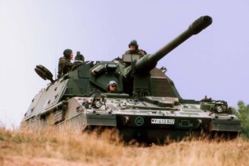 Pistorius announces delivery of self-propelled howitzers worth EUR 150M, air defense systems to Ukraine