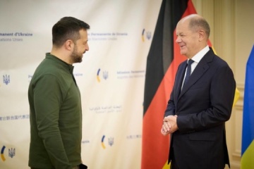 Volodymyr Zelensky et Olaf Scholz se sont entretenus en marge du Sommet de l'avenir 