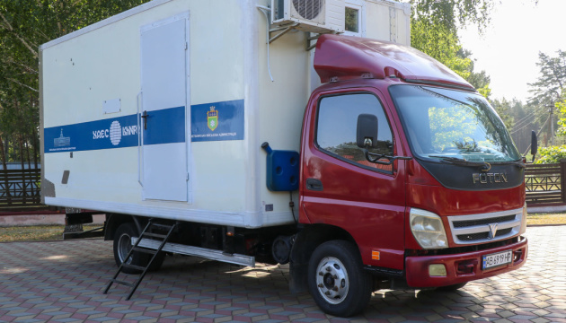 На Хмельниччині для військових обладнали мобільний стоматологічний кабінет