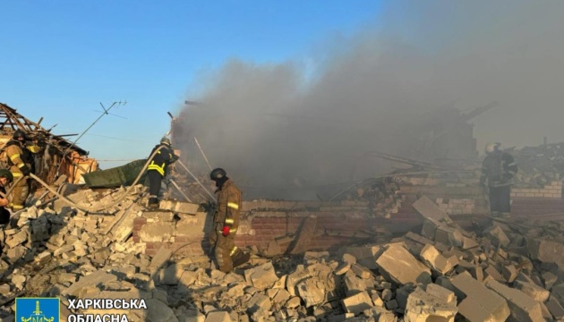 Росіяни вдарили з авіації по Циркунах на Харківщині, двоє постраждалих