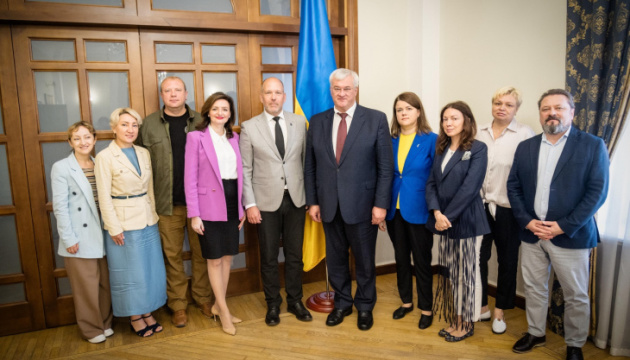 Голова МЗС Сибіга провів зустріч з делегацією Світового конгресу українців