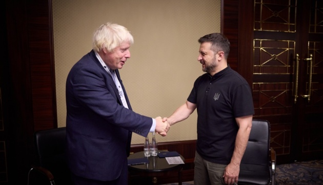 Zelensky meets with former British PM Johnson in Kyiv