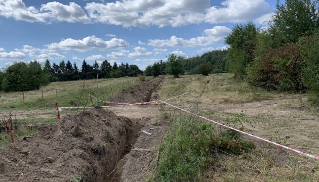 Польща почала будівництво електронного загородження на кордоні з Білоруссю