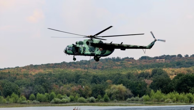 В Омську двоє підлітків спалили військовий вертоліт Мі-8 - ЗМІ