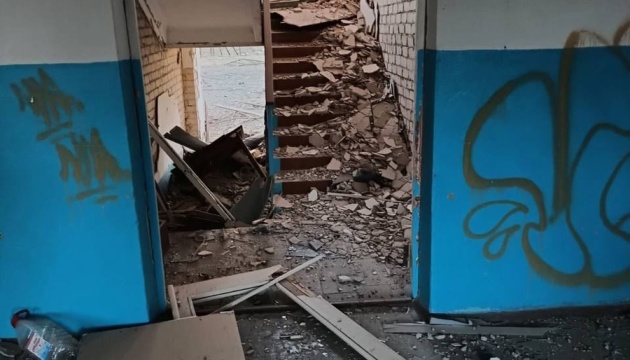 Russian GABs destroy school in Kherson region 