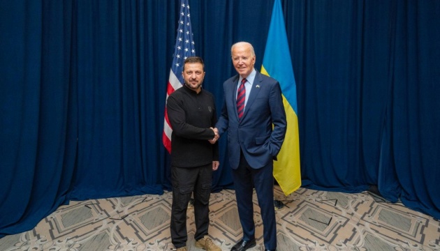 Zelensky arrives at White House for meeting with Biden and Harris