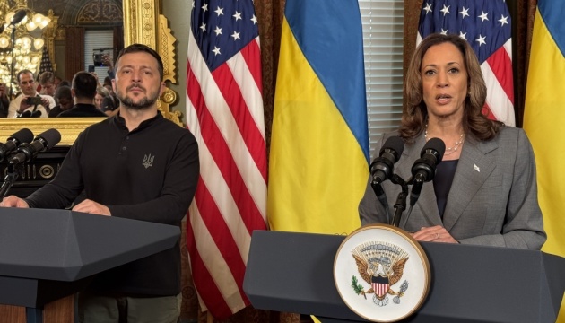 Zelensky meets with Harris