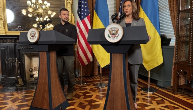 Volodymyr Zelensky s’est entretenu avec Kamala Harris