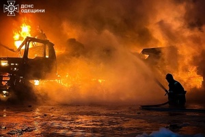 Rusia ataca puertos en la región de Odesa: Se produce un incendio y hay heridos