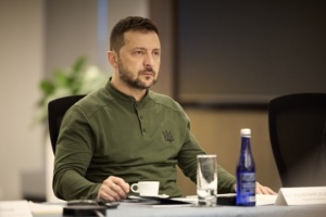 Zelensky meets with heads of world's leading defense companies