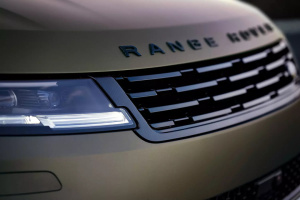 У матері депутата Київради конфіскують Range Rover, придбаний за ₴65 тисяч