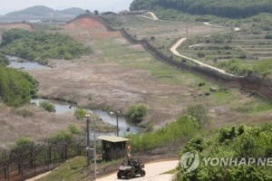 КНДР перекриває всі шляхи сполучення з Південною Кореєю