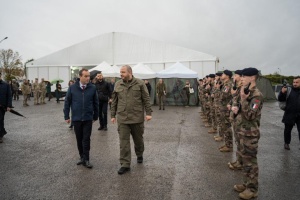 Ukrainian, French defense chiefs talk cooperation in arms, ammo production