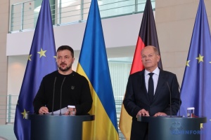 Nach Treffen mit Selenskyj: Bundeskanzler Scholz sagt Ukraine Waffenpaket von 1,4 Milliarden Dollar bis Ende 2024