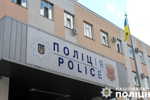 У Полтаві біля воріт будинку знайшли розтяжку з гранатою