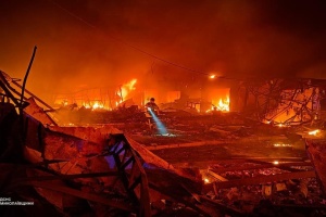 Кількість постраждалих внаслідок нічної атаки по Миколаєву збільшилася до 23