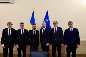 L'Ukraine et la France renforcent leur coopération dans le domaine des communications stratégiques