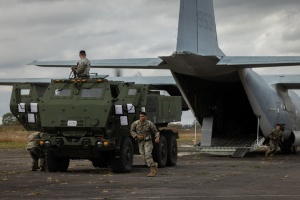 США і Японія почали десятиденні військові навчання