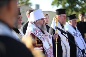 В Ужгороді митрополит Епіфаній відслужив заупокійну літію за полеглими воїнами