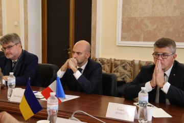 プーチン自身が直接交渉を提案したのだから、自分がイスタンブルに行くべき＝バロ仏外相