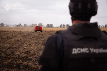 Сапери показали, як розміновують Харківщину за допомогою спецмашини