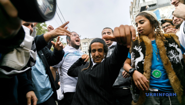 Over 33,000 Hasidic pilgrims arrive in Uman