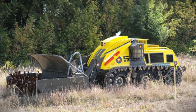 Over 142,000 square kilometers in Ukraine remain contaminated with unexploded ordnance