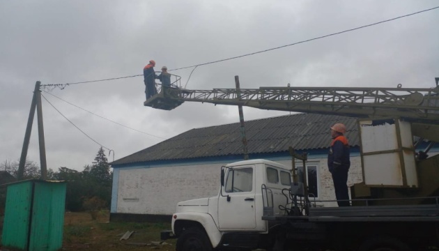 На Кіровоградщині буревій пошкодив будинки та ЛЕП