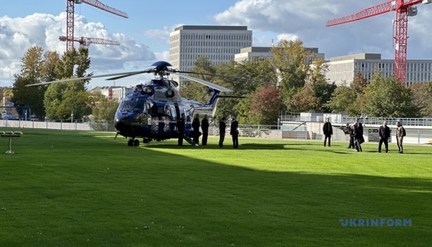 Berlin: Selenskyj bei Scholz eingetroffen