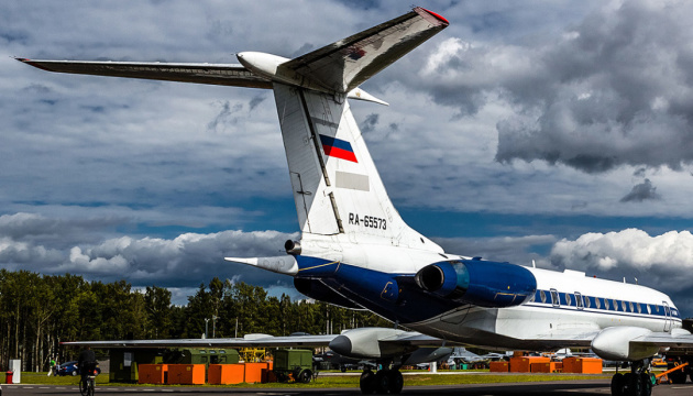 HUR meldet Zerstörung des Militärtransporters Tu-34 auf Flugplatz in Russland 