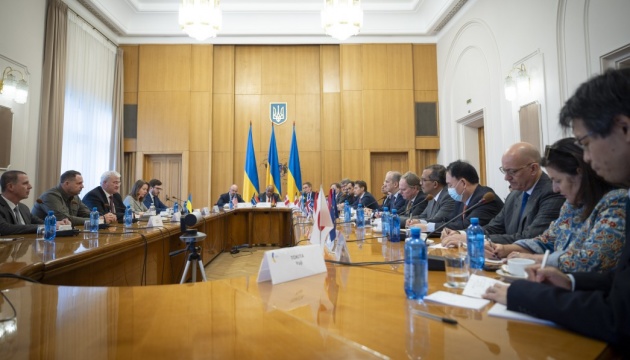 Yermak at meeting with G20 ambassadors: Joint document on implementation of Peace Formula will be in November