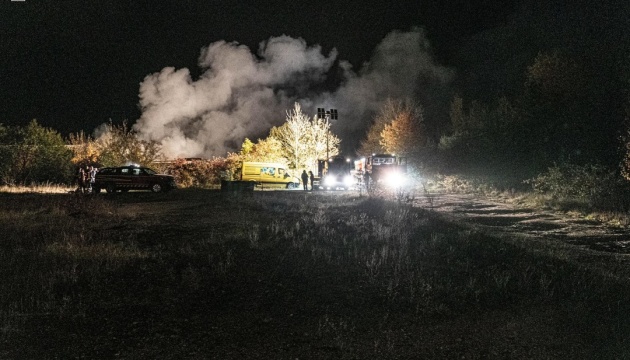 In der Nacht griffen Russen Industrieobjekt in Region Ternopil an, es kam zu Brand