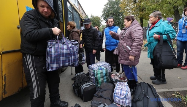 Жителів Малої Токмачки закликають виїхати через загрозу обстрілів