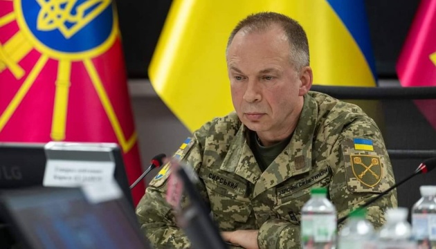 Syrskyi briefs NATO Commander in Europe on frontline situation