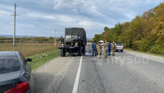 У Чечні обстріляли вантажівку Росгвардії, є загиблий і поранений