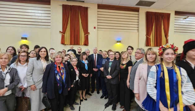 Sybiha met with Ukrainian community in Montreal